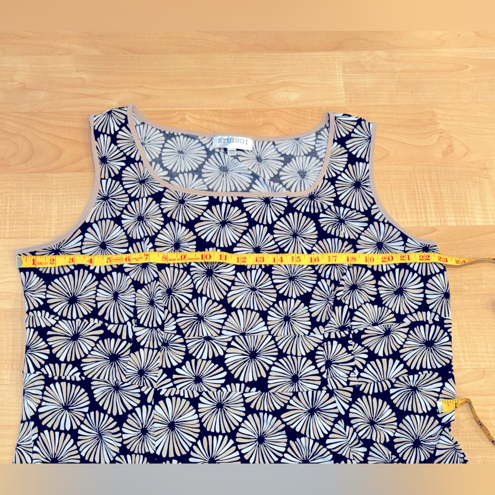 Studio 1 sleeveless dress, size 20w - Picture 7 of 11